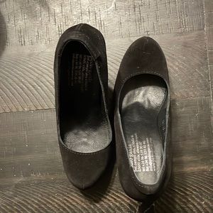 Beautiful black castorino